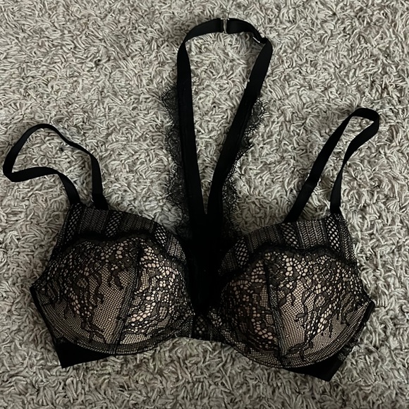Victoria's Secret Other - Victoria’s Secret Push-up Bra